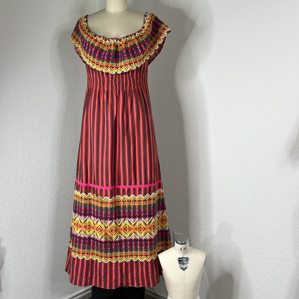 VTG Guatemala Summer Moon Sarape Off the Shoulder Bib Smocked Waist Maxi Cotton